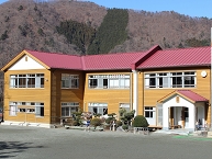 写真:市立青根小学校を訪ねて(天野暁子さん)