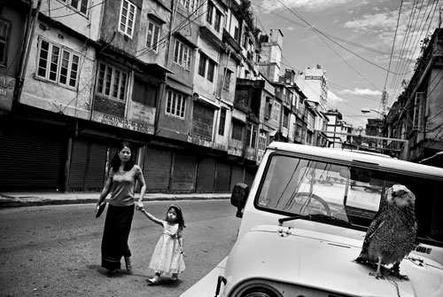 「A Race Divided : Chin migrants search for identity and life of peace」(分離された民族―チン族難民/アイデンティティと平和を求めて)