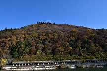 相模原市の紅葉スポット(嵐山の紅葉)の写真