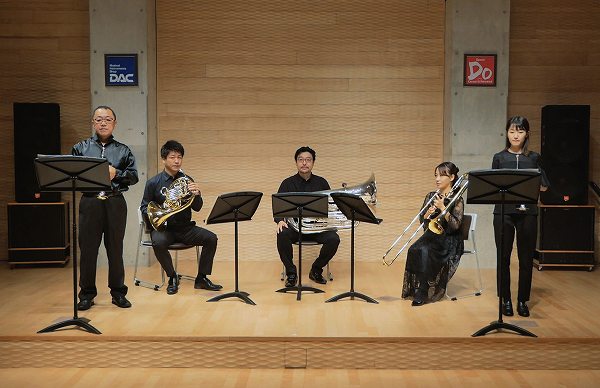 ブラスアンサンブル グリーンのメンバーの写真