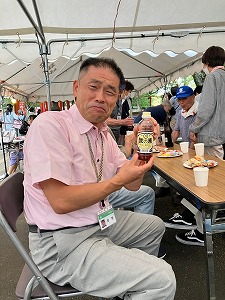 超すっぱい顔区長　写真